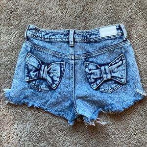 Distressed high waisted shorts